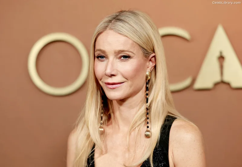 Gwyneth Paltrow photo 21 of 298