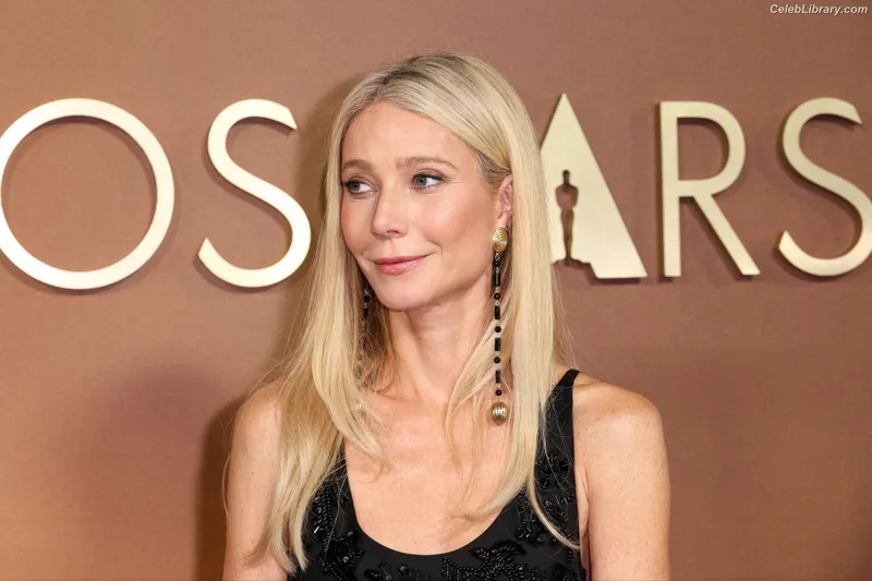 Gwyneth Paltrow photo 17 of 298