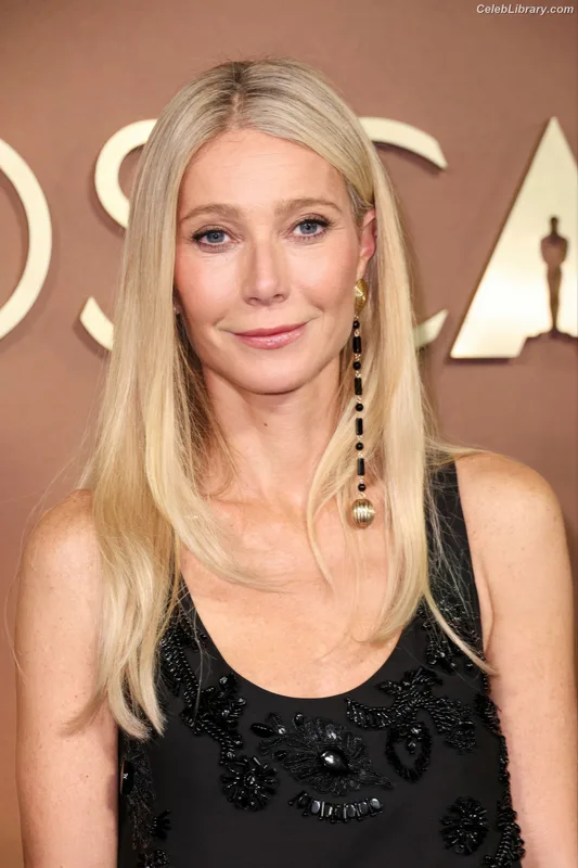 Gwyneth Paltrow photo 18 of 298