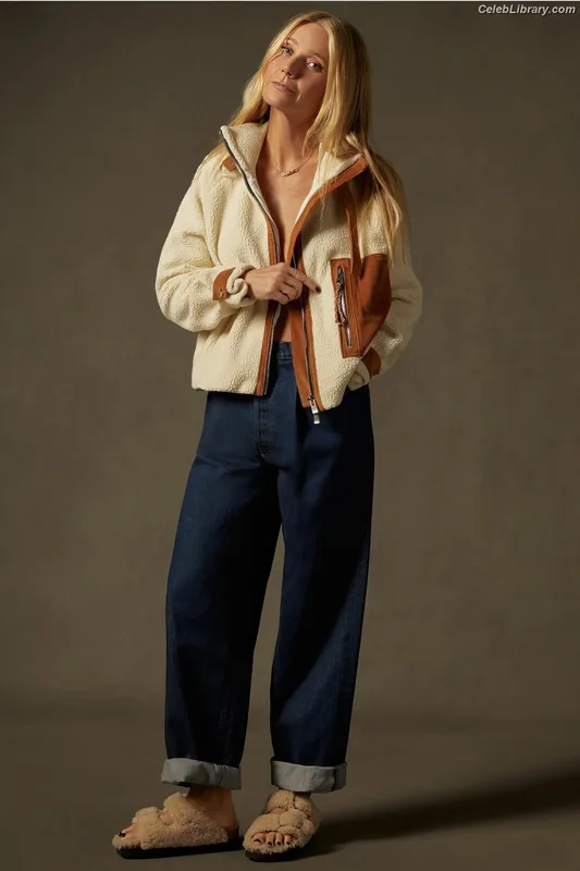 Gwyneth Paltrow photo 7 of 298