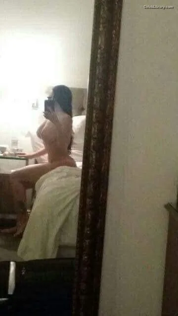 Haifa Wehbe photo 4 of 20