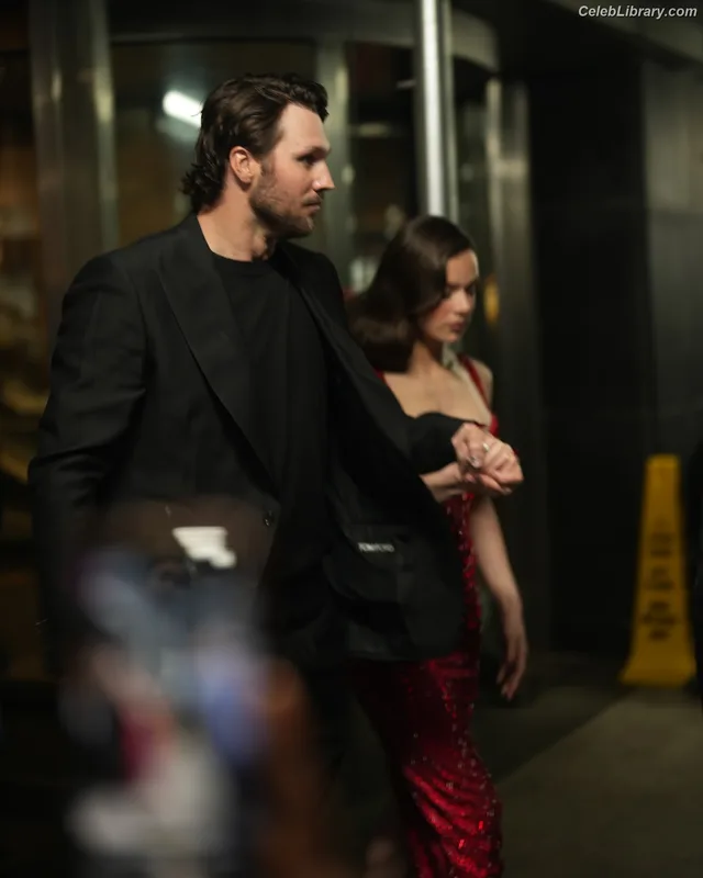 Hailee Steinfeld photo 6 of 1042