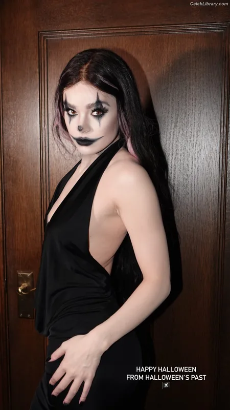 Hailee Steinfeld photo 21 of 1042