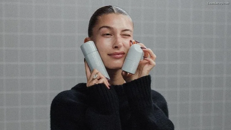 Hailey Baldwin Bieber photo 23 of 1157