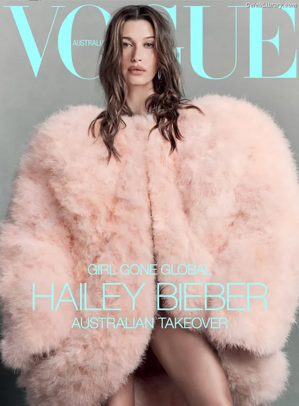 Hailey Baldwin Bieber photo 7 of 1157