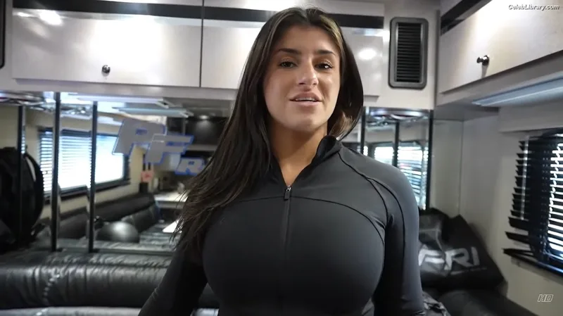 Hailie Deegan photo 7 of 62