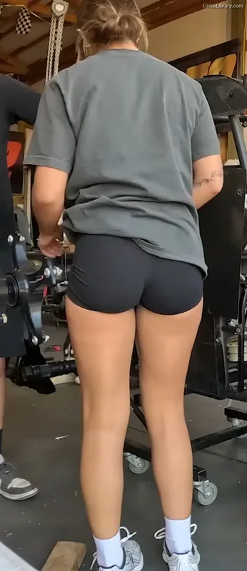 Hailie Deegan photo 11 of 62