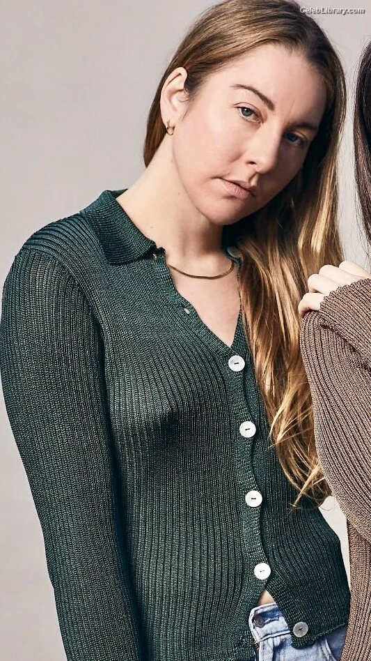 Haim Sisters photo 5 of 253