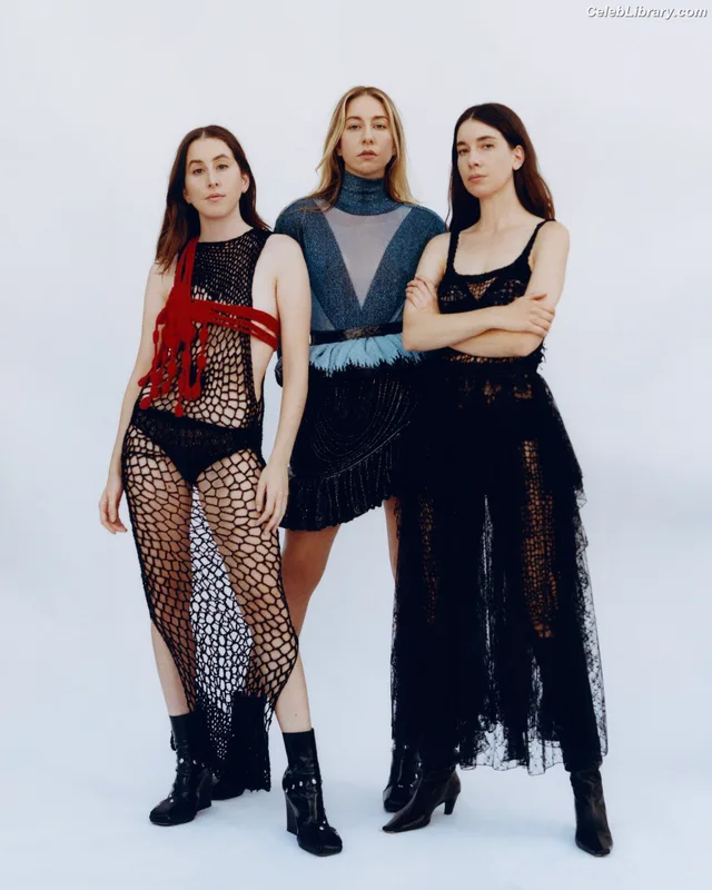 Haim Sisters photo 14 of 254