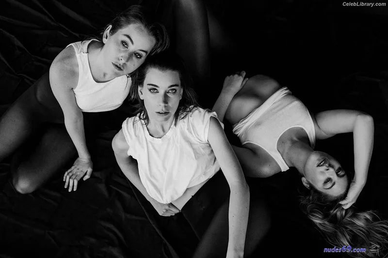 Haim Sisters photo 11 of 254
