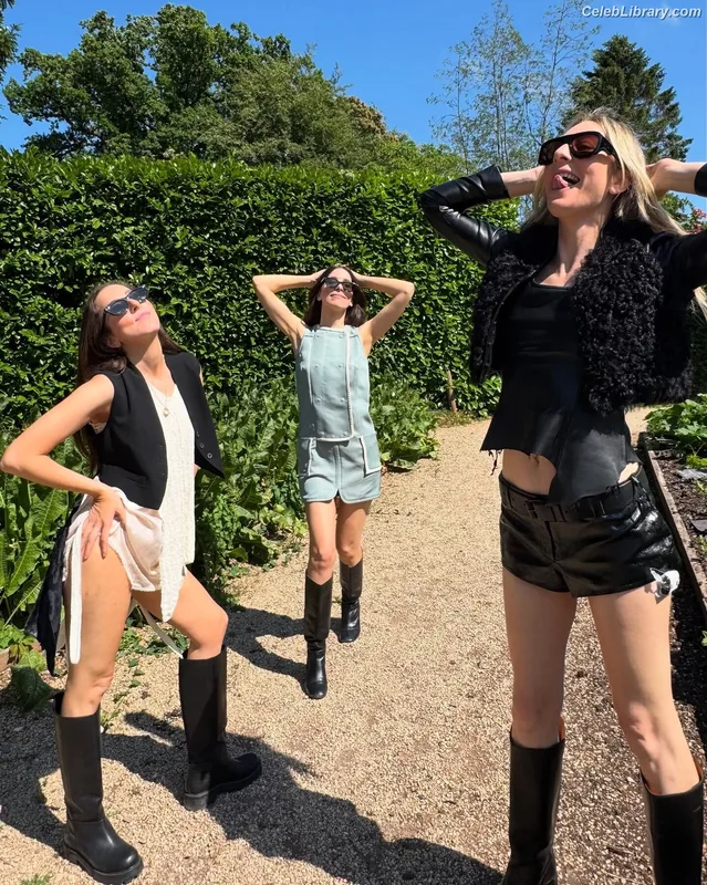 Haim Sisters photo 24 of 254