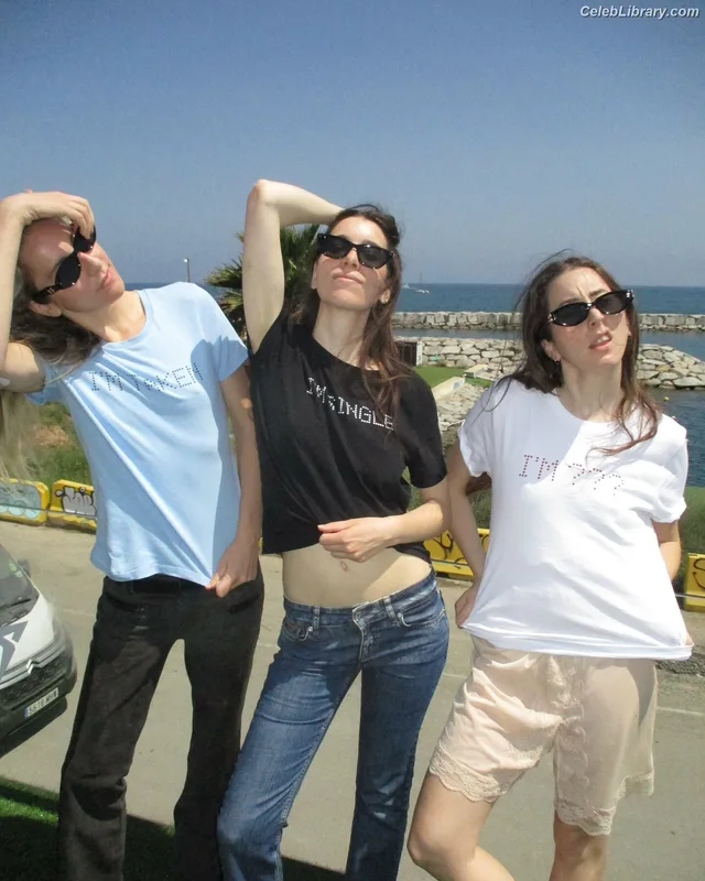 Haim Sisters photo 23 of 254