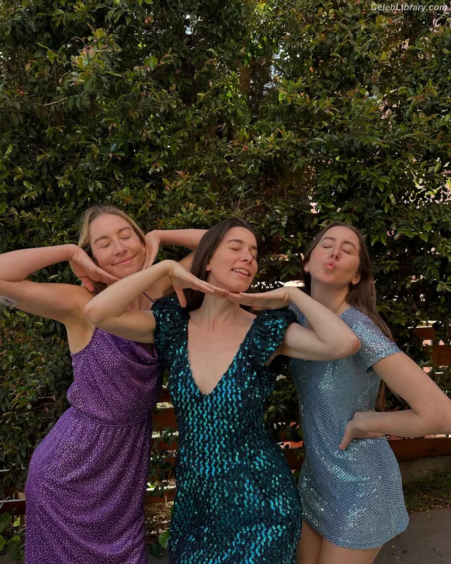 Haim Sisters photo 12 of 254