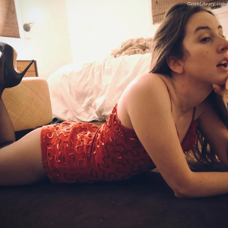 Haim Sisters photo 1 of 254