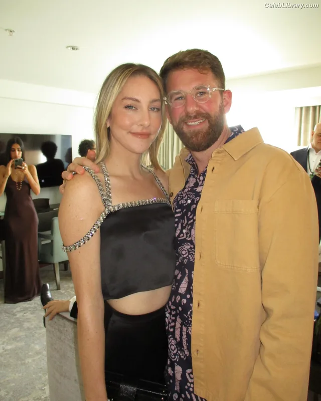 Haim Sisters photo 23 of 254
