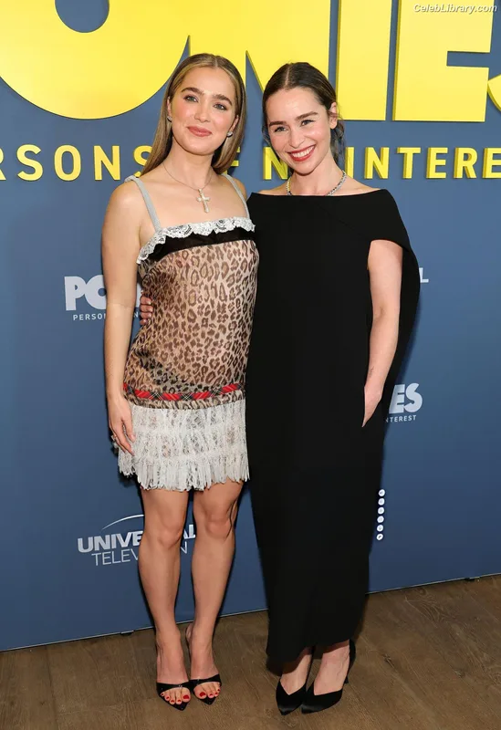 Haley Lu Richardson photo 4 of 711