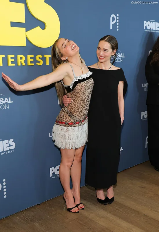 Haley Lu Richardson photo 24 of 711