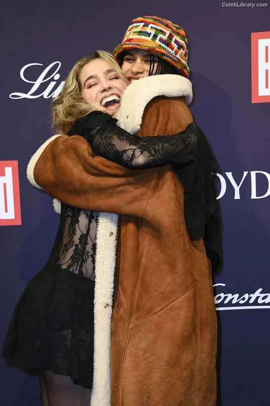 Haley Lu Richardson photo 23 of 711