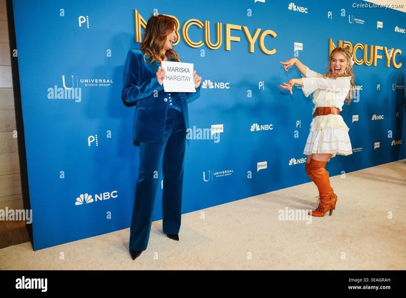 Haley Lu Richardson photo 3 of 711