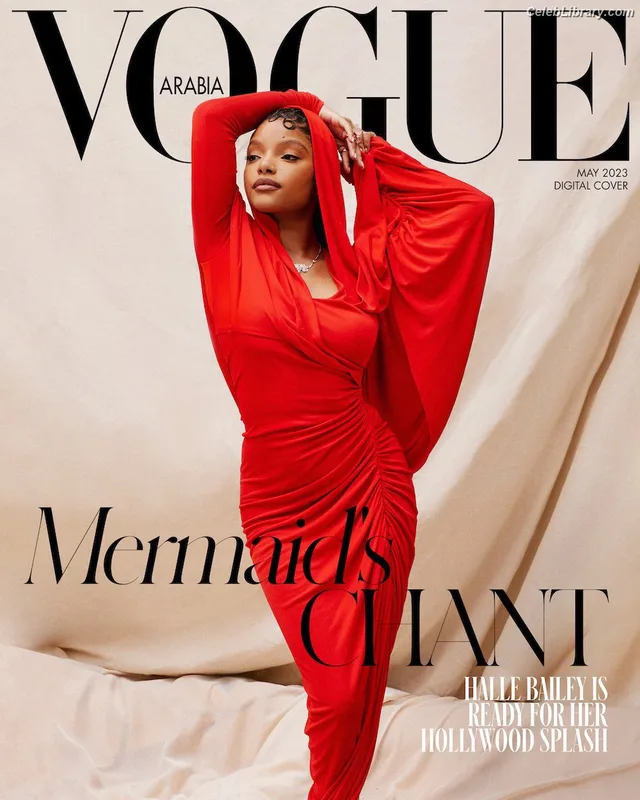Halle Bailey photo 11 of 713