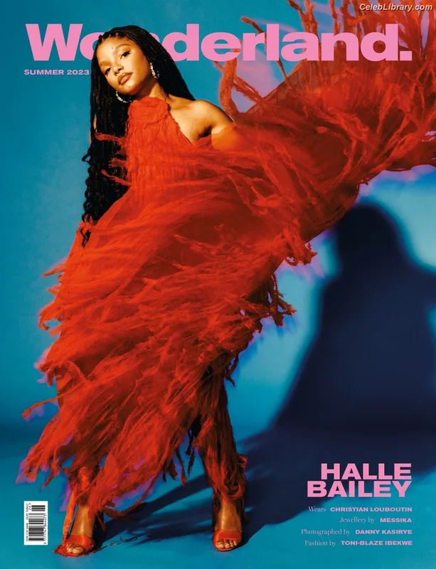 Halle Bailey photo 7 of 713