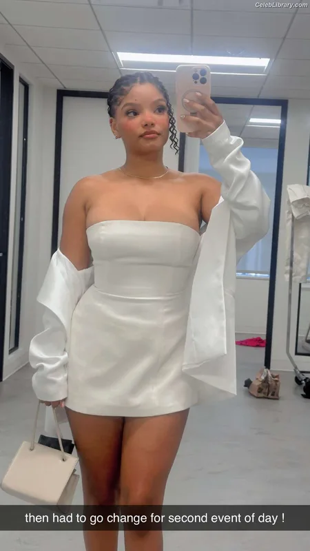 Halle Bailey photo 5 of 713