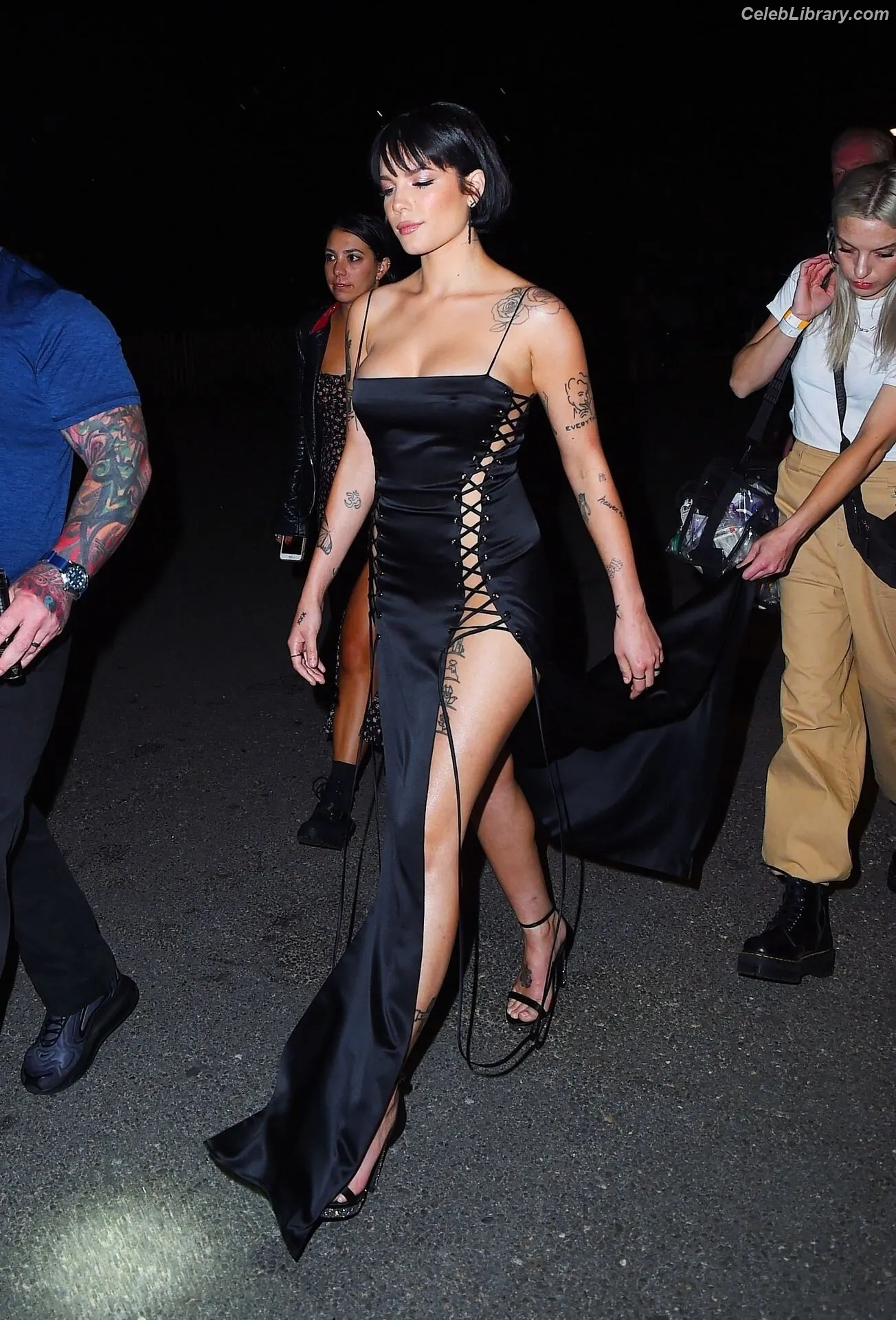 Halsey photo 8 of 1181