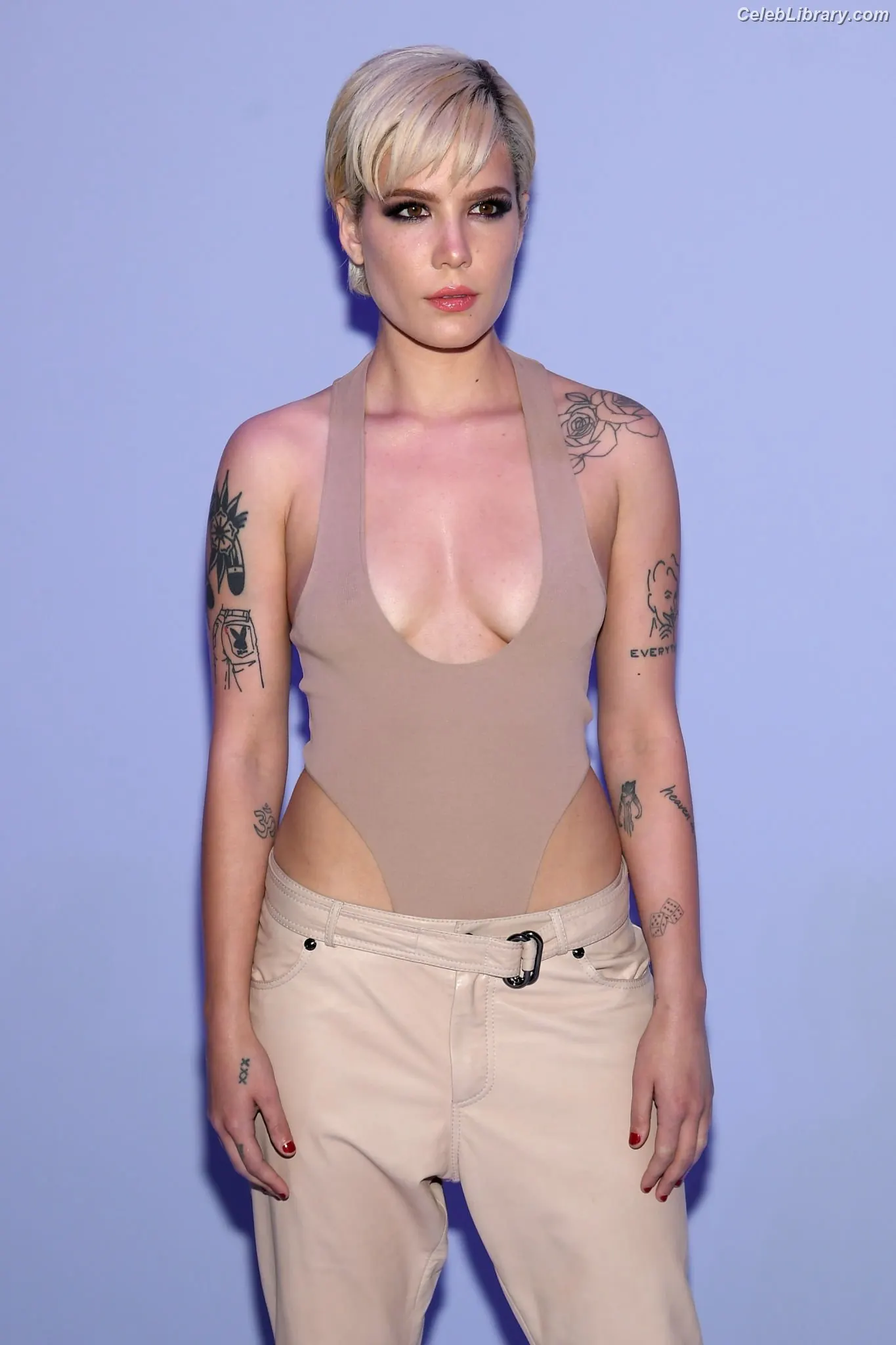 Halsey photo 20 of 1181
