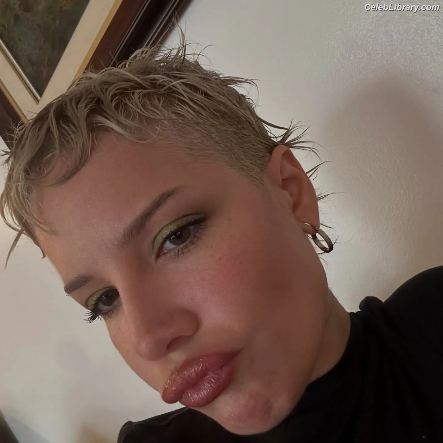 Halsey photo 21 of 1181
