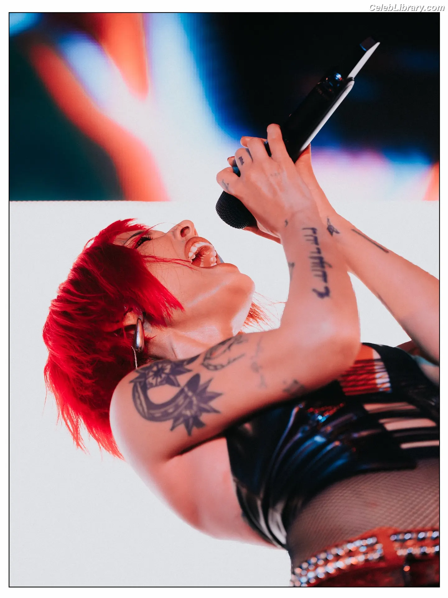 Halsey photo 11 of 1181