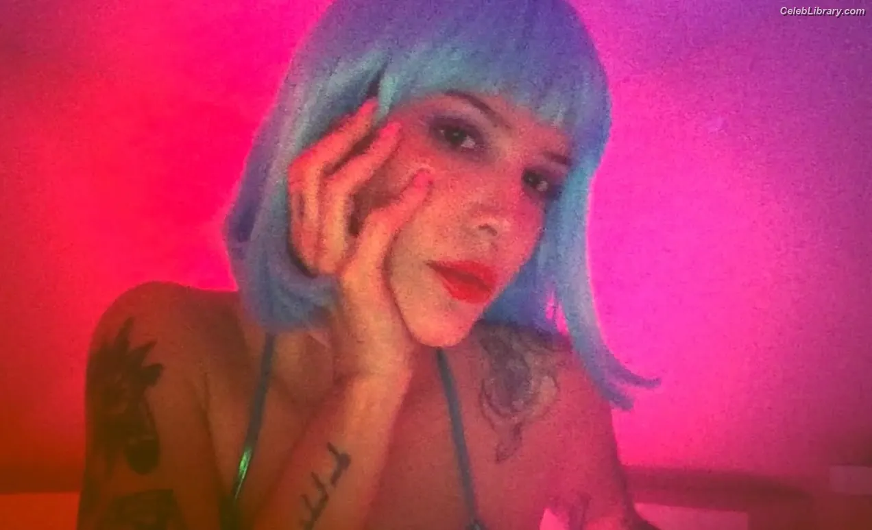 Halsey photo 18 of 1181