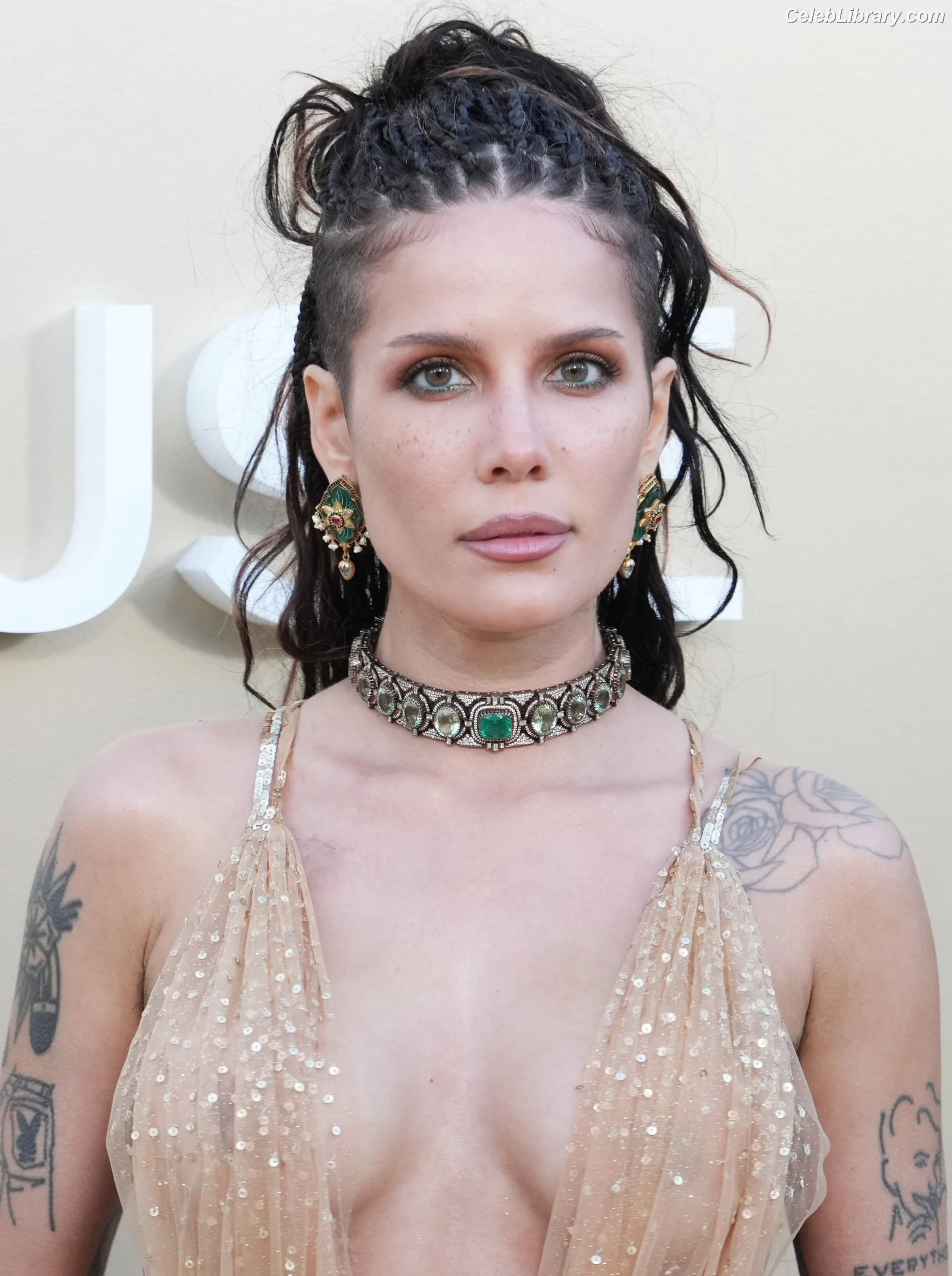 Halsey photo 5 of 1181