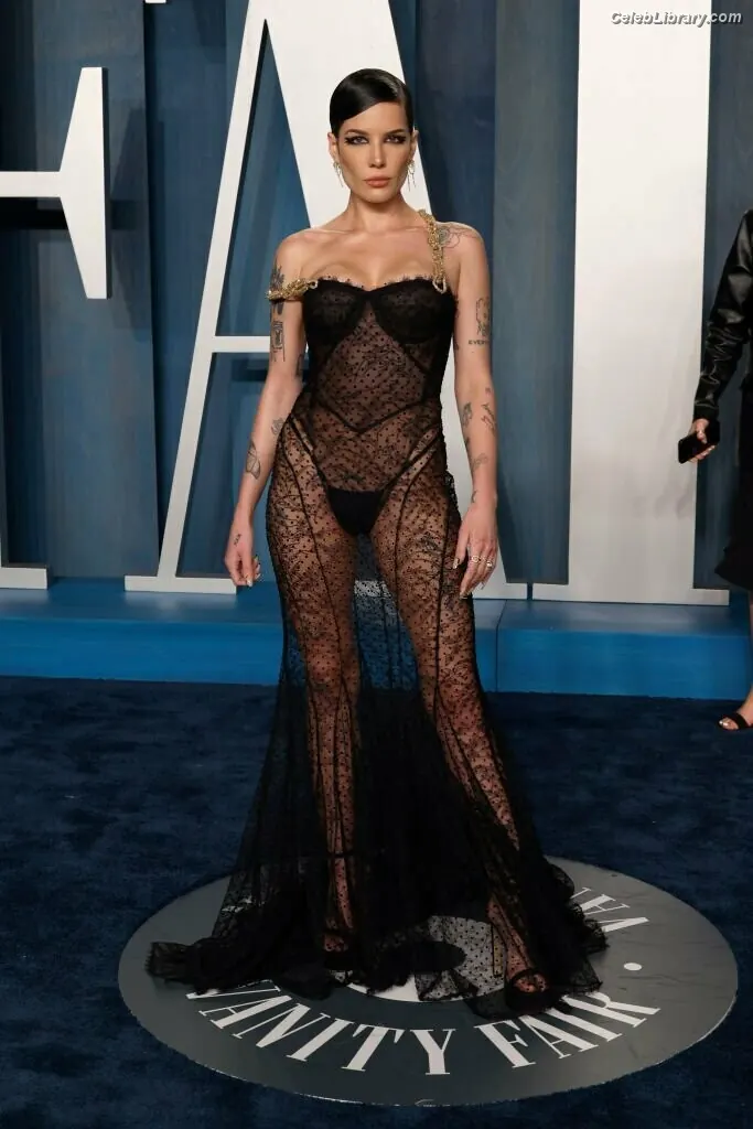 Halsey photo 15 of 1181