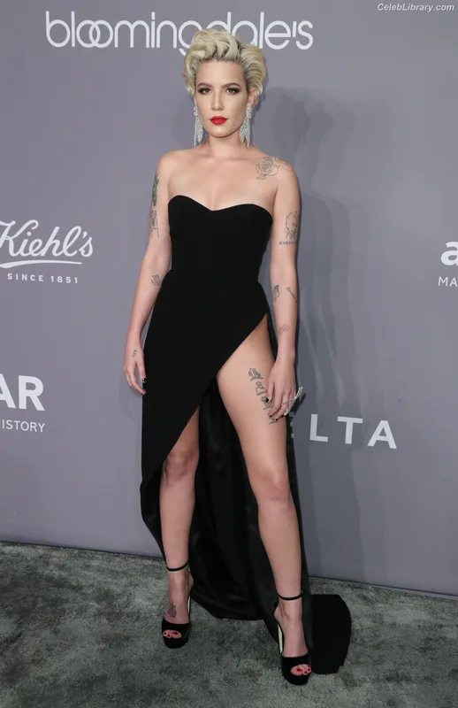 Halsey photo 21 of 1182