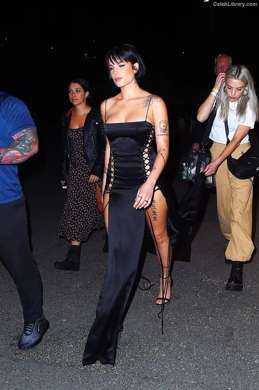 Halsey photo 10 of 1182