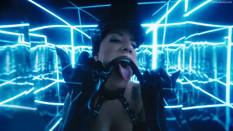 Halsey photo 9 of 1182
