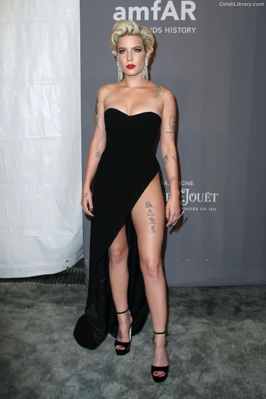 Halsey photo 13 of 1182
