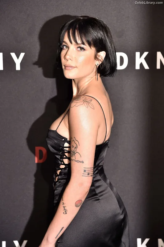 Halsey photo 12 of 1182