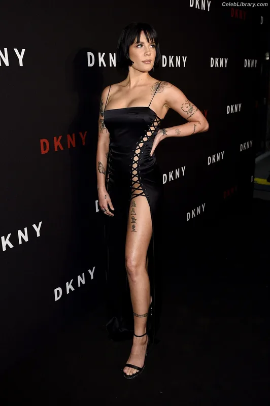 Halsey photo 13 of 1182