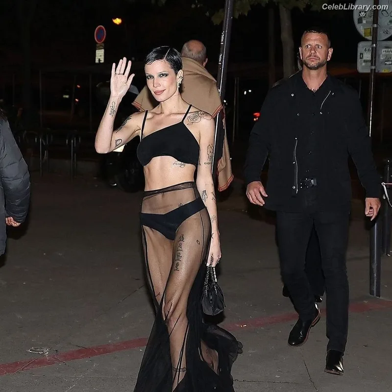 Halsey photo 19 of 1182