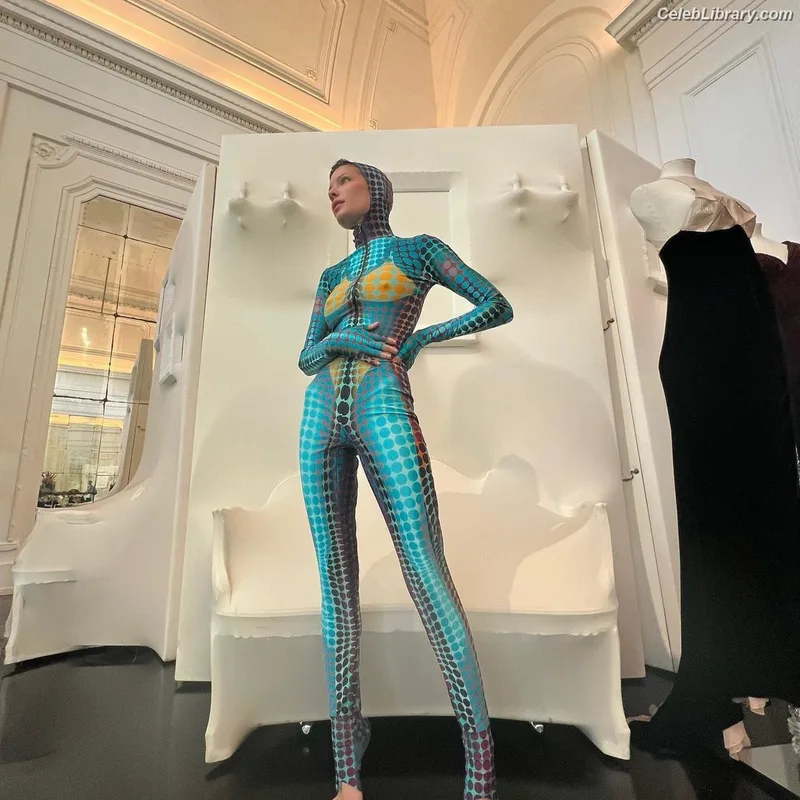 Halsey photo 12 of 1182