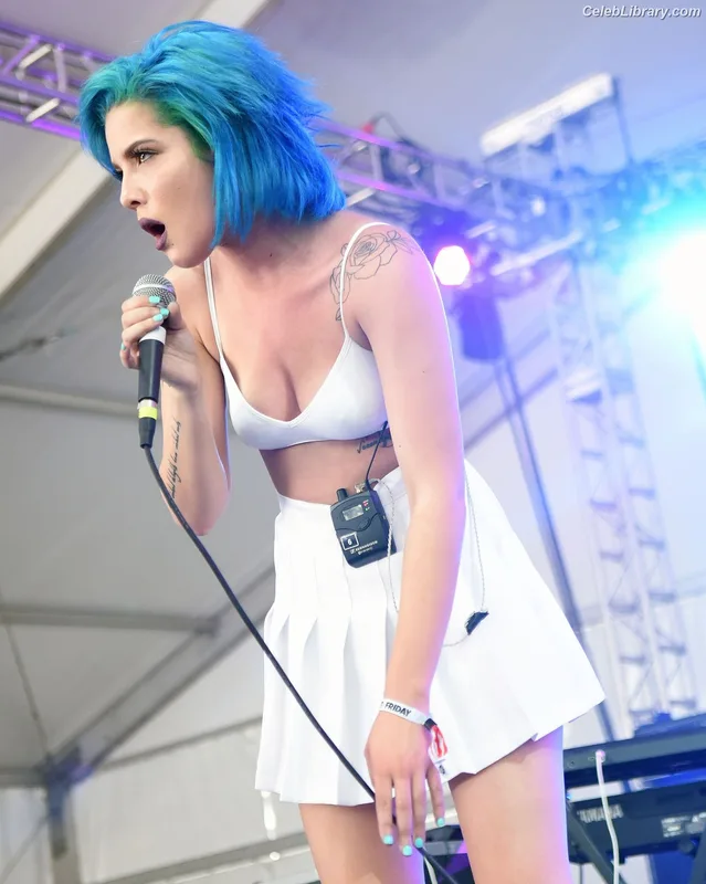 Halsey photo 14 of 1182