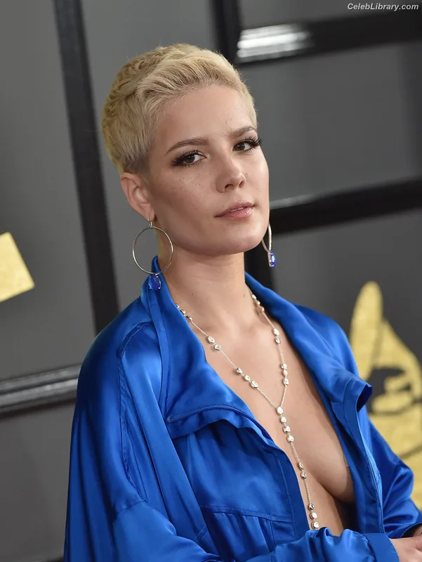 Halsey photo 6 of 1182