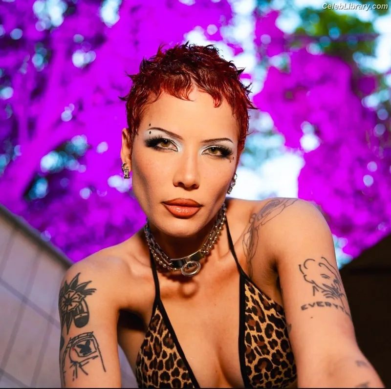 Halsey photo 8 of 1182