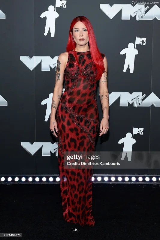 Halsey photo 24 of 1182