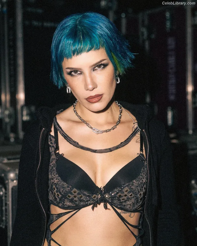 Halsey photo 4 of 1182