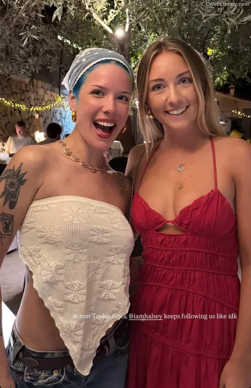 Halsey photo 6 of 1182