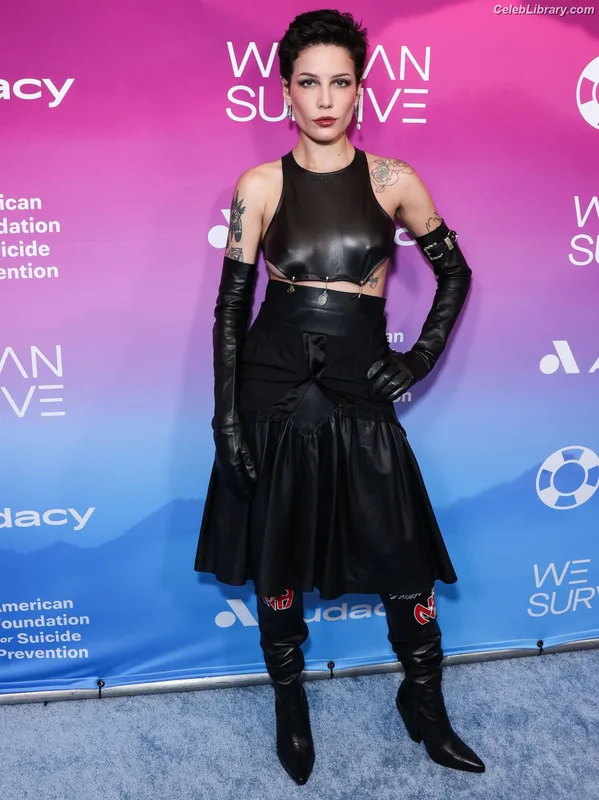 Halsey photo 7 of 1182