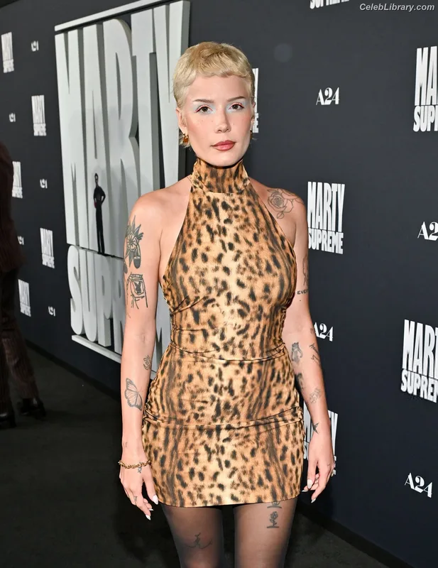 Halsey photo 16 of 1182