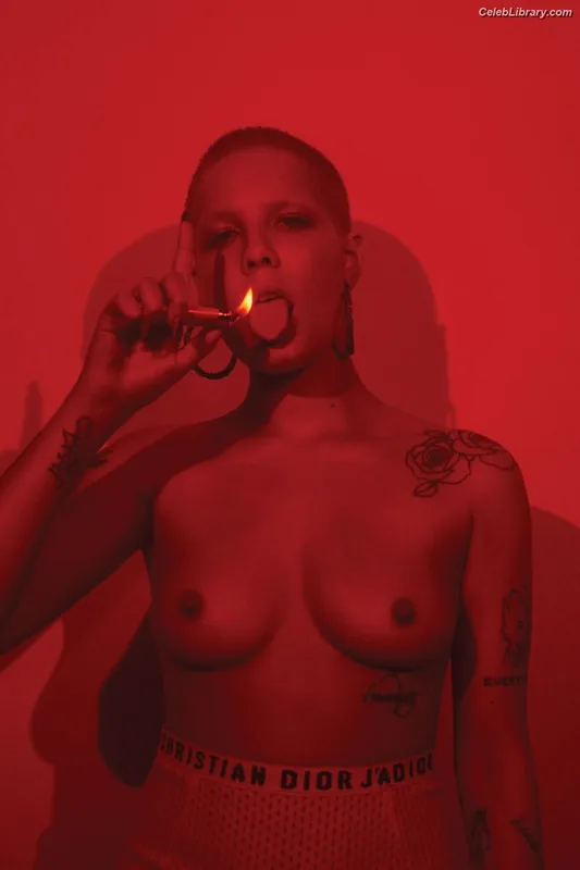 Halsey photo 17 of 1182